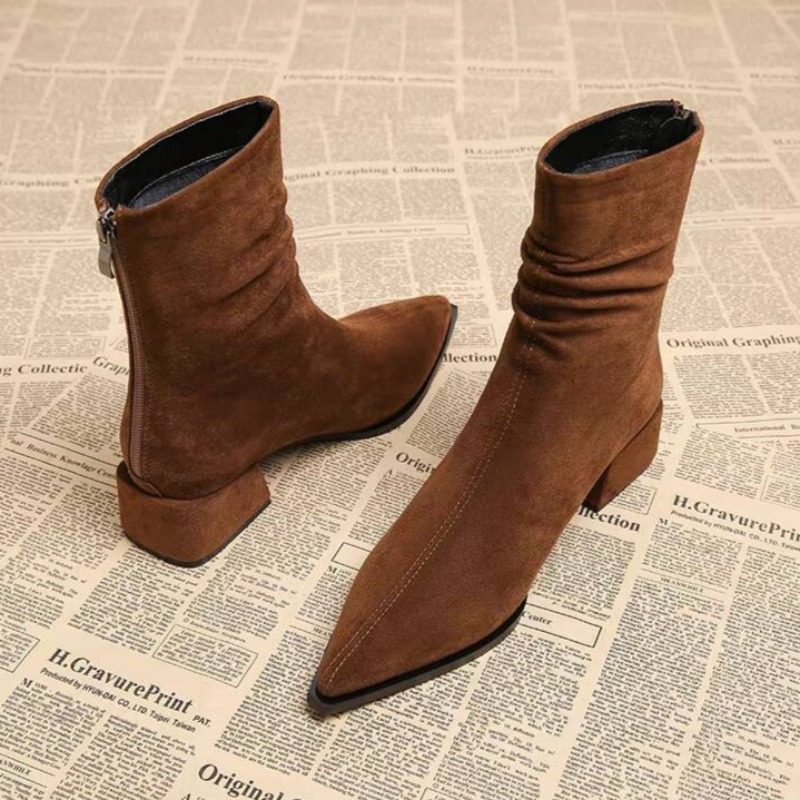 Women Outdoor Retro Knight Boo - огляд і ціна Outdoor Lighting Design