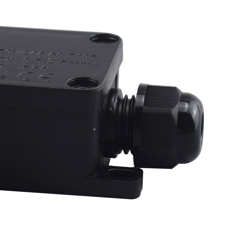 3 Way Outdoor Waterproof IP66  - огляд і ціна Outdoor Lighting Connectors